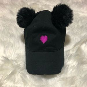 Girls black baseball cap pink heart